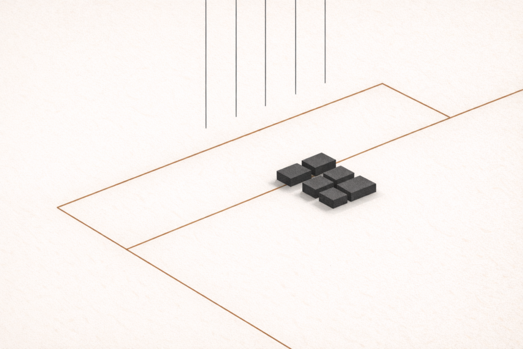 Top-down minimalist architectural illustration showing descending charcoal lines halted by a horizontal buffer line above a stable central structure within a clay-brown boundary, symbolizing delayed response and controlled decision space.